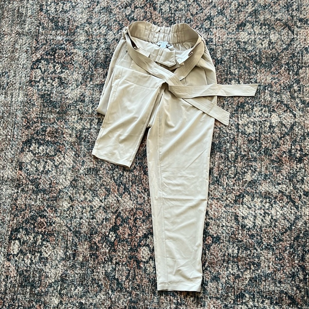 Athleta Skyliner 00